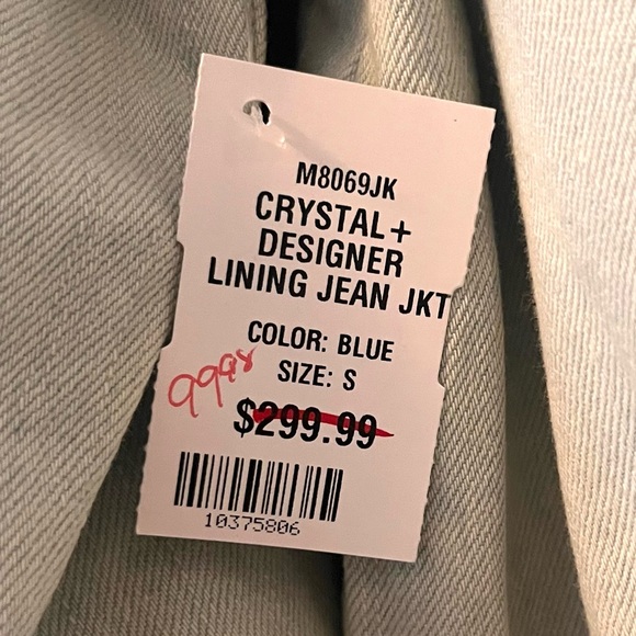 ๐ท๏ธ๐๐ light blue denim crystal button up denim jacket with design lining - Picture 15 of 17